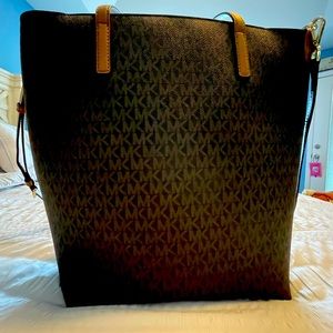 Michael Kors Shoulder Tote